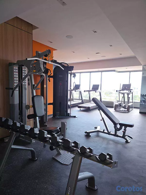 apartamentos - CACICAZGOS VENDE PISO ALTO EXCLUSIVA TORRE UBICACI 4