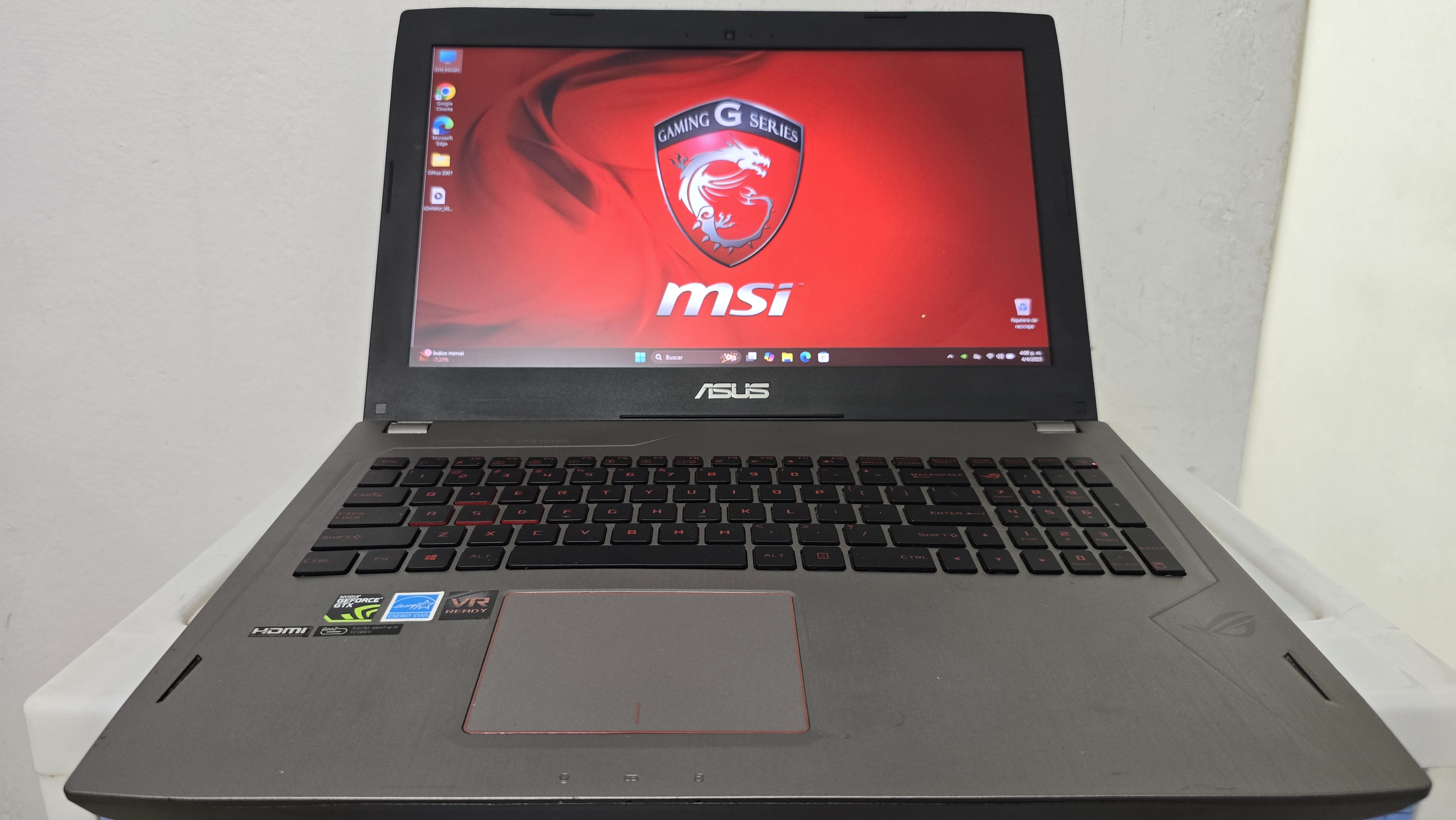 computadoras y laptops - laptop Asus Gamer 17 Core i7 Ram 16gb ddr4 Disco 1tb Nvidea Gtx 1070 8gb Dedicad 0