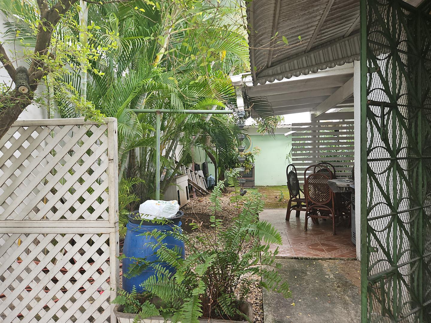 casas - 🛑Casa en Venta en Los Prado en esquina 2
