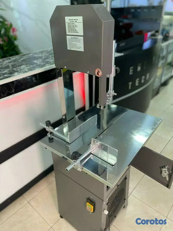 equipos profesionales - Sierra sin fin cortadora de hueso con base para cortar y moler carnes sinfin 5