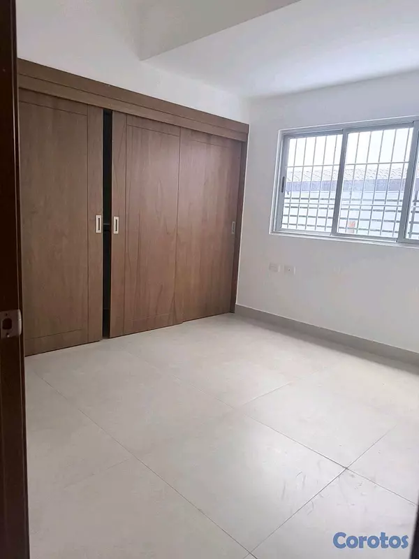 apartamentos - Apartamento en alquiler en Evaristo Morales  4