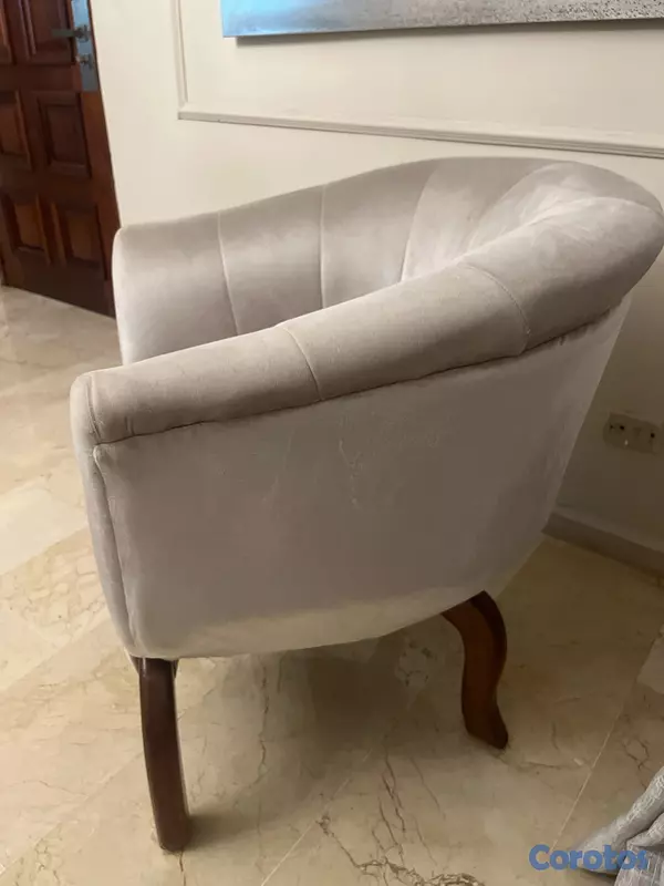 muebles y colchones - Una Butaca forrada de Caoba 2