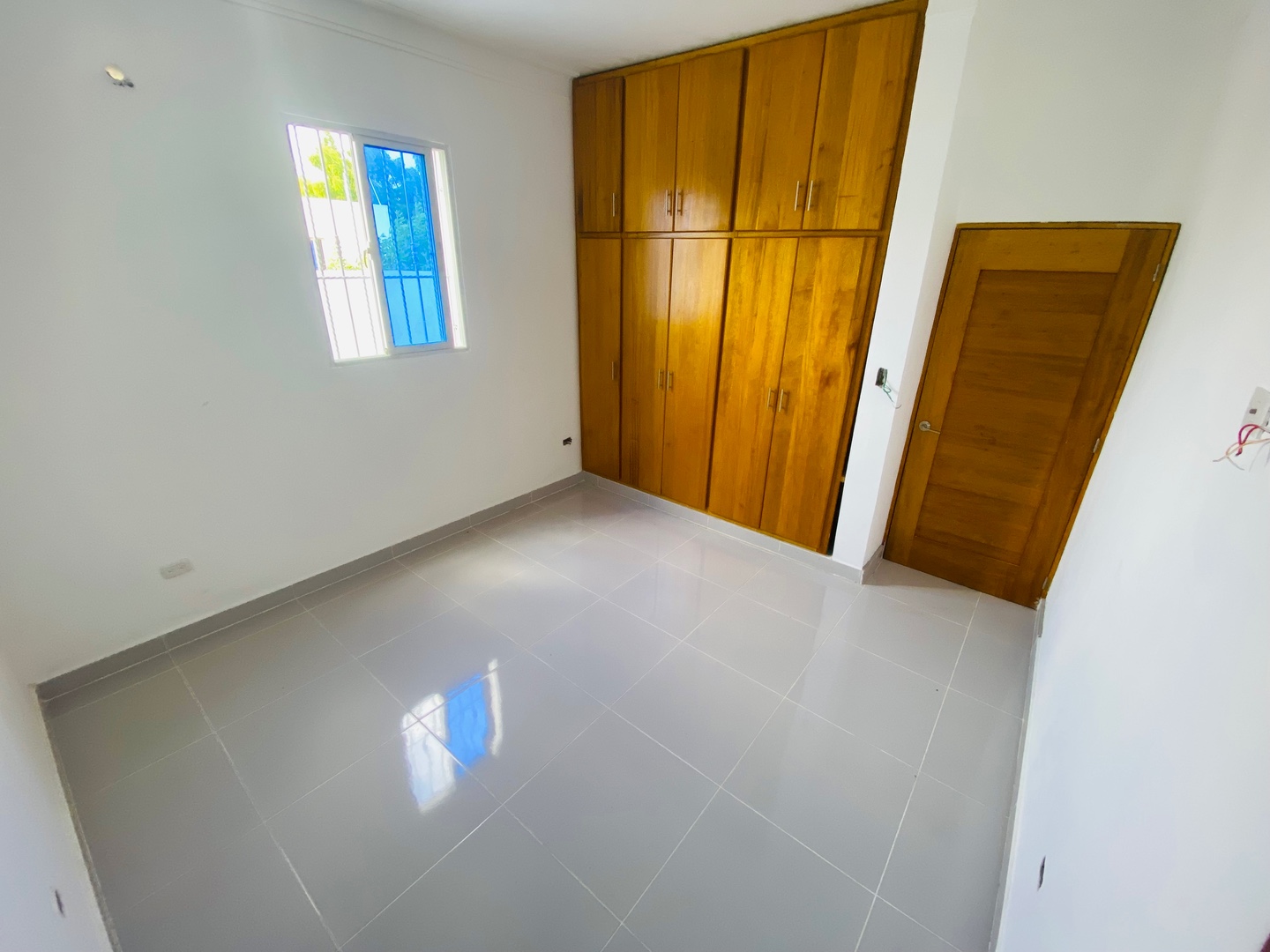 casas - CASA EN VENTA EN SANTIAGO DE LOS CABALLEROS PRÓXIMO A LOS REYES  7