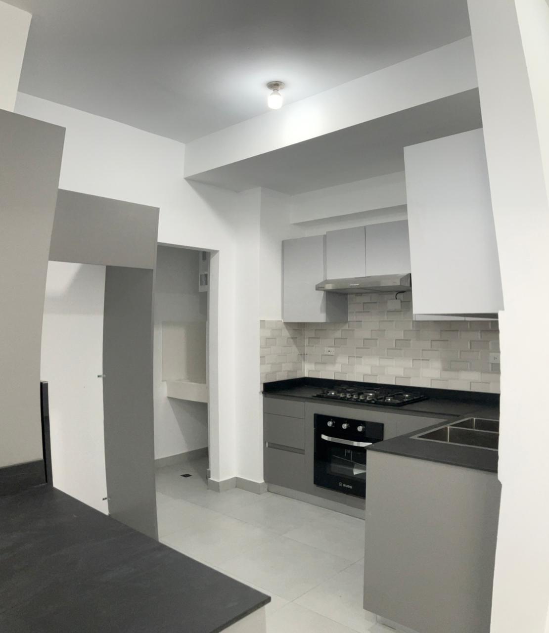 apartamentos - Alquilo Naco A Estrenar Torre De Lujo Sin Intermed 4