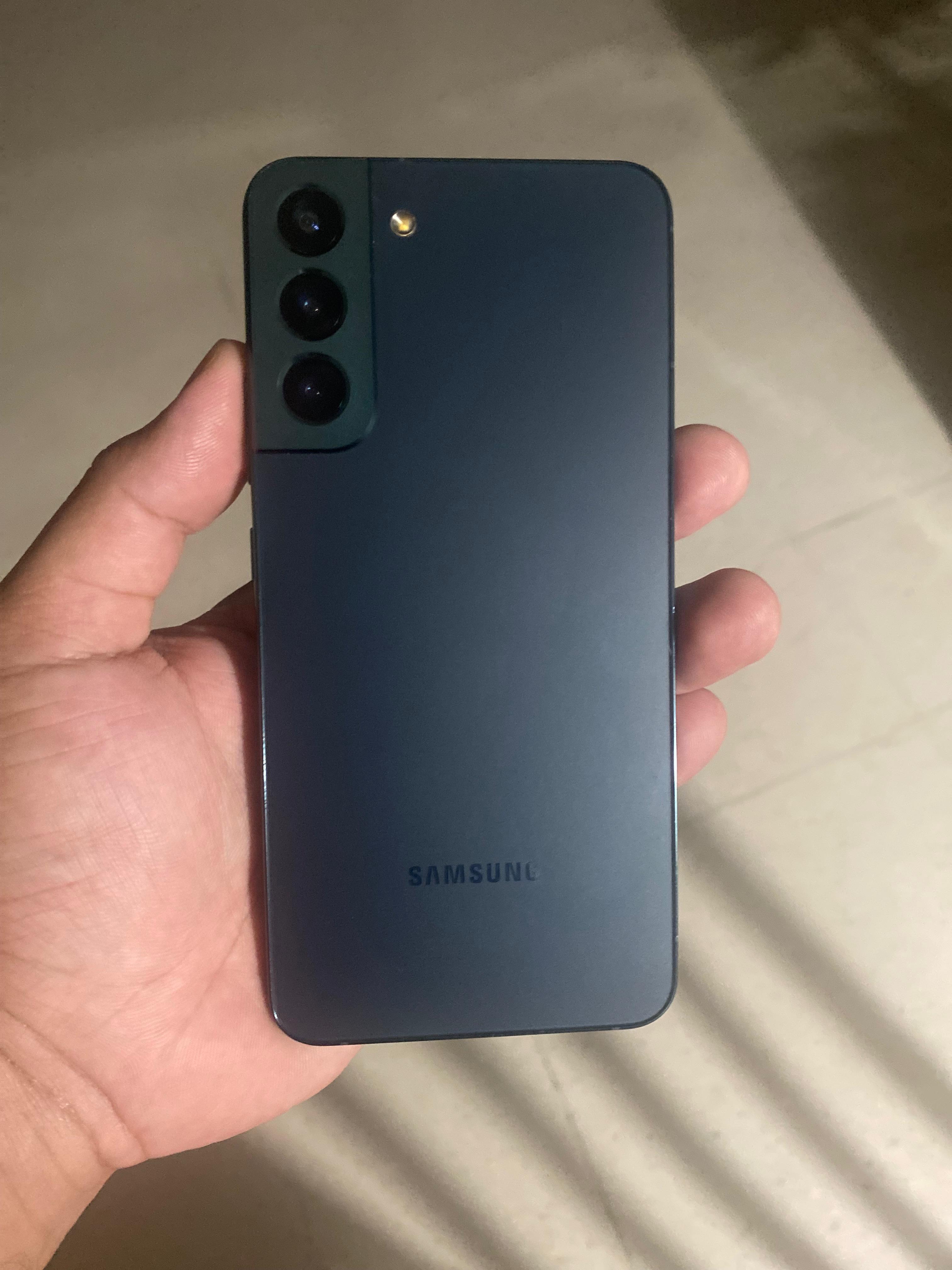 celulares y tabletas - Vendo Samsung Galaxy s22 plus 256GB 2