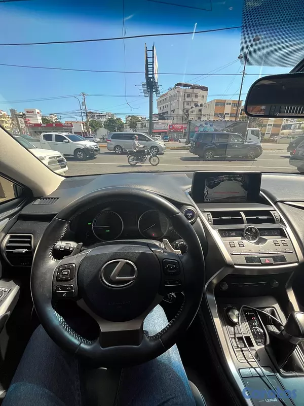 jeepetas y camionetas - Lexus NX-300H AWD 2019 5