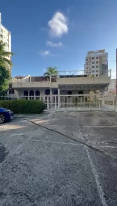 casas - Casa de dos Niveles en venta  en la Esperilla Santo Domingo