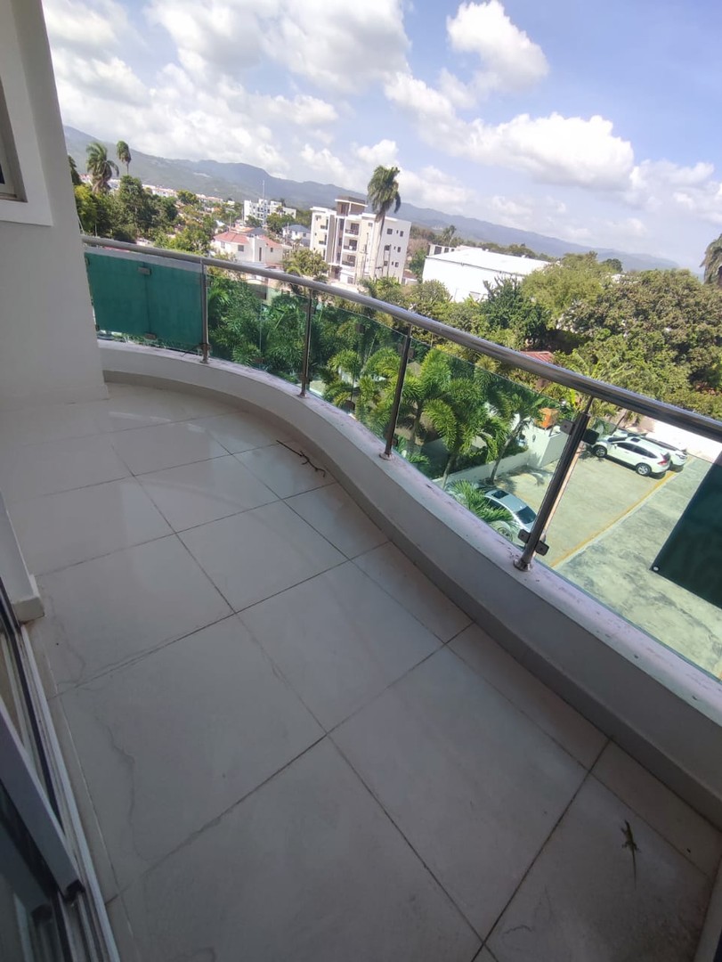 apartamentos - Apartamento Tipo Penthouse con Piscina en Llanos de Gurabo