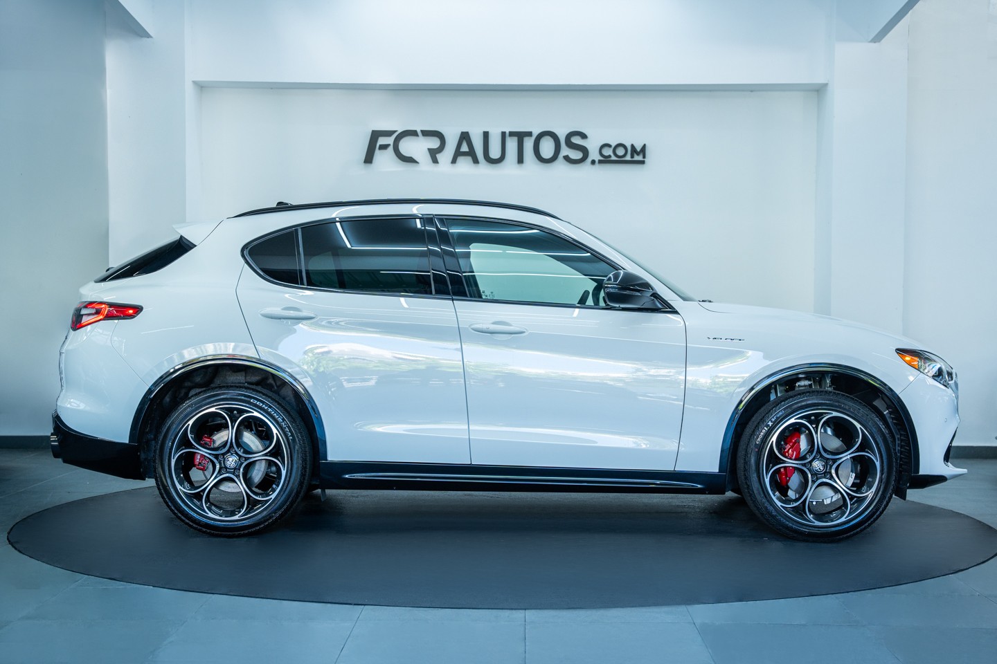 jeepetas y camionetas - ALFA ROMEO STELVIO VELOCE 2024 1