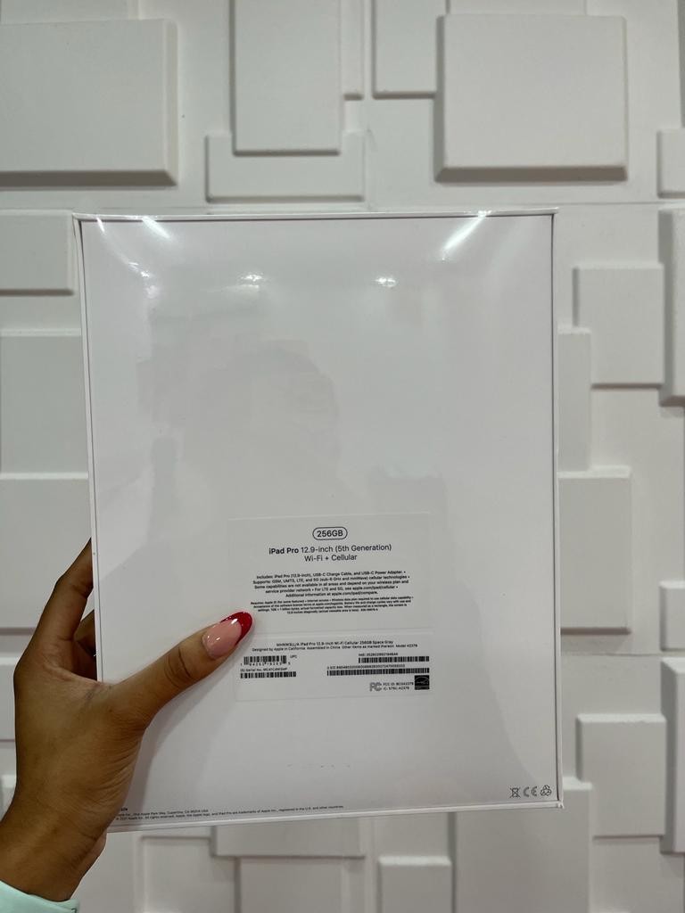 celulares y tabletas - iPad Pro 12.9 5ta generación 256gb Sellada 4