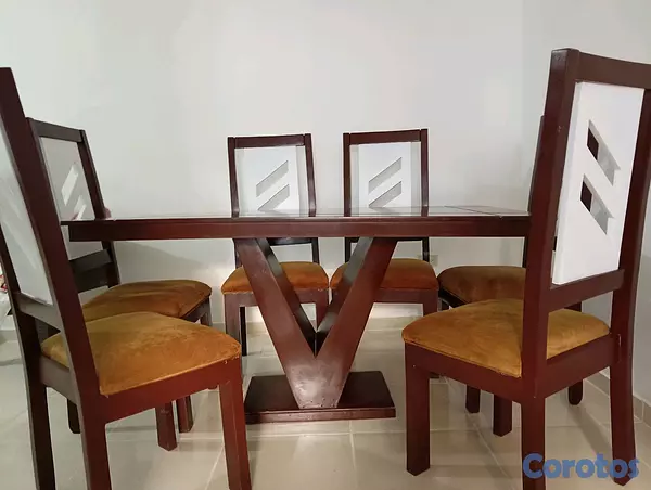 muebles y colchones - Mesa de comedor de pino tratado de 6 sillas  3