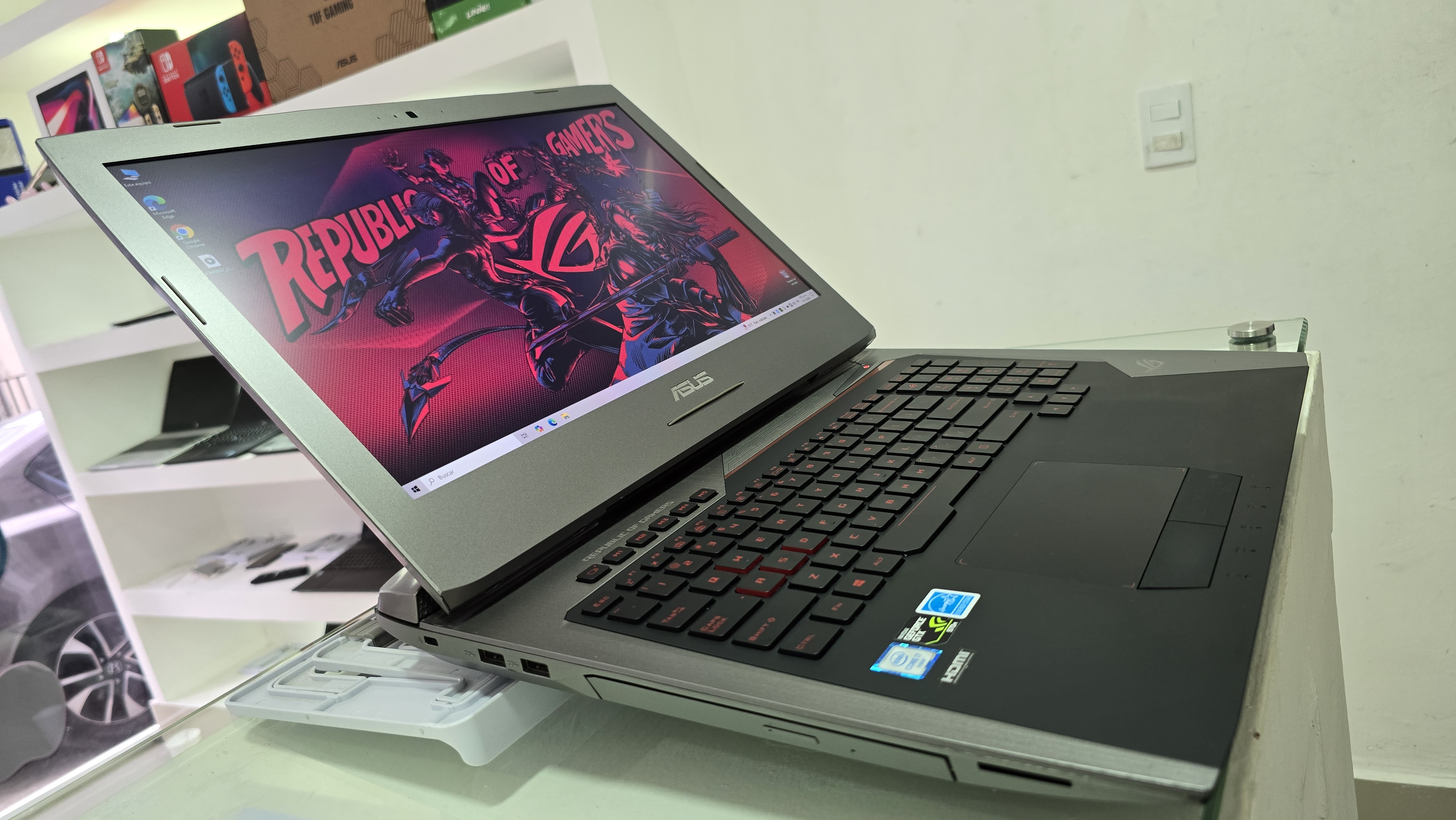 computadoras y laptops - Asus Gaming 17.3 Pulg Core i7 Ram 24gb ddr4 Disco 1100gb Nvidea Gtx 970m 6gb 1