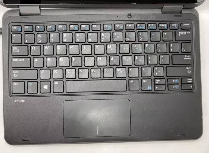 computadoras y laptops - Dell Latitude 3189/Tablet 2n1 Touch-Intl Pentium/N4200/8 GB de RAM/M.2-128GB/SSD 3