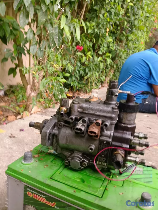 repuestos - bomba inyectora de Toyota prado 2003 5