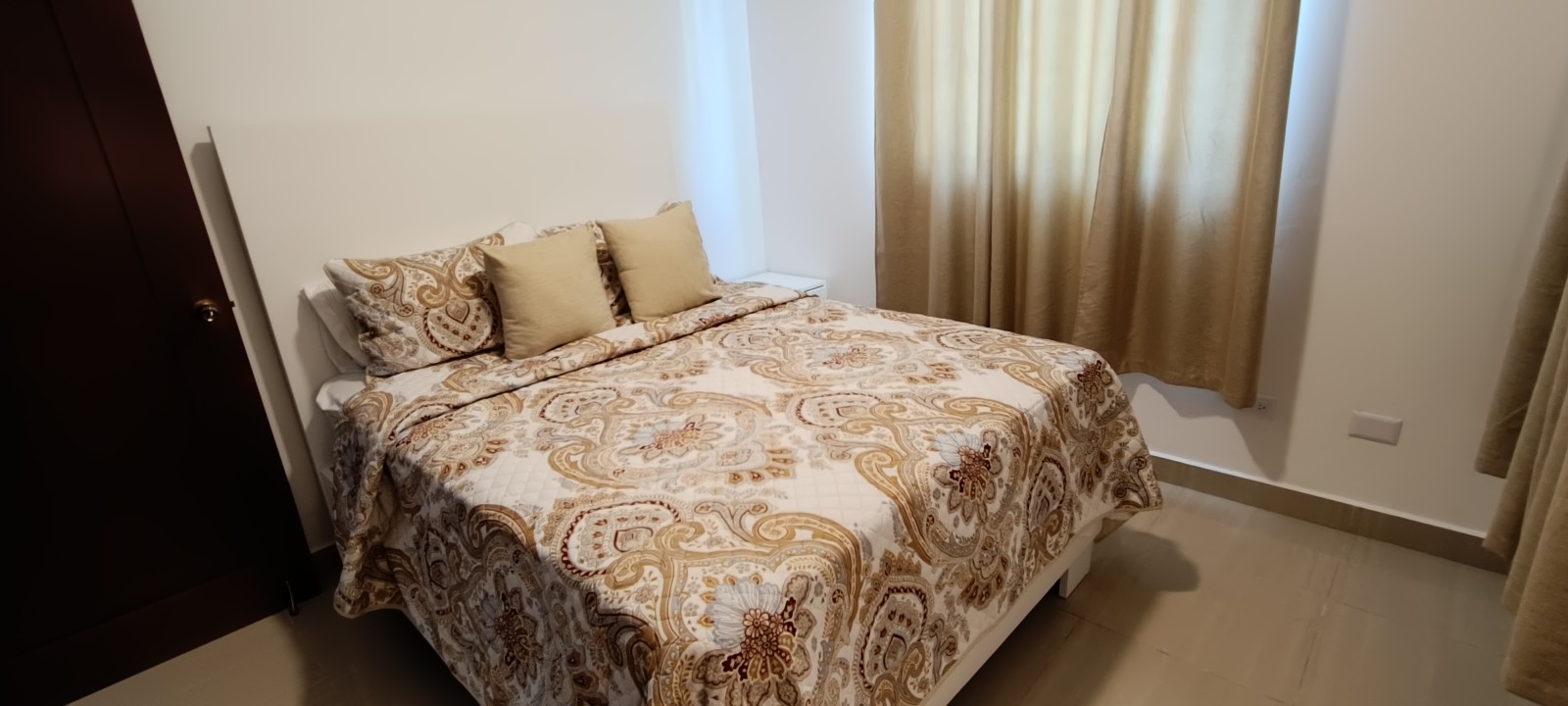 apartamentos - Vendo 4to piso Amueblado para inversión airbnb en el despertar 2