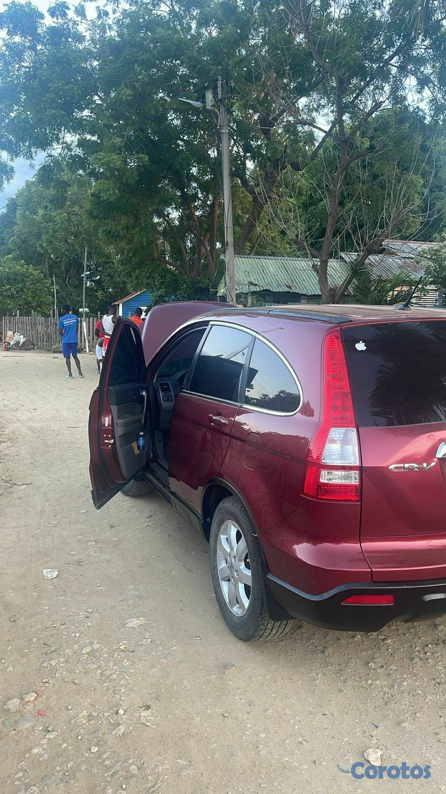 jeepetas y camionetas - CRV.    está como nueva 8