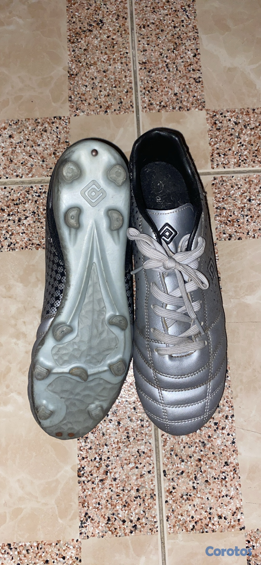 Artículos Deportivos - tenis de futbol size 8.5 2