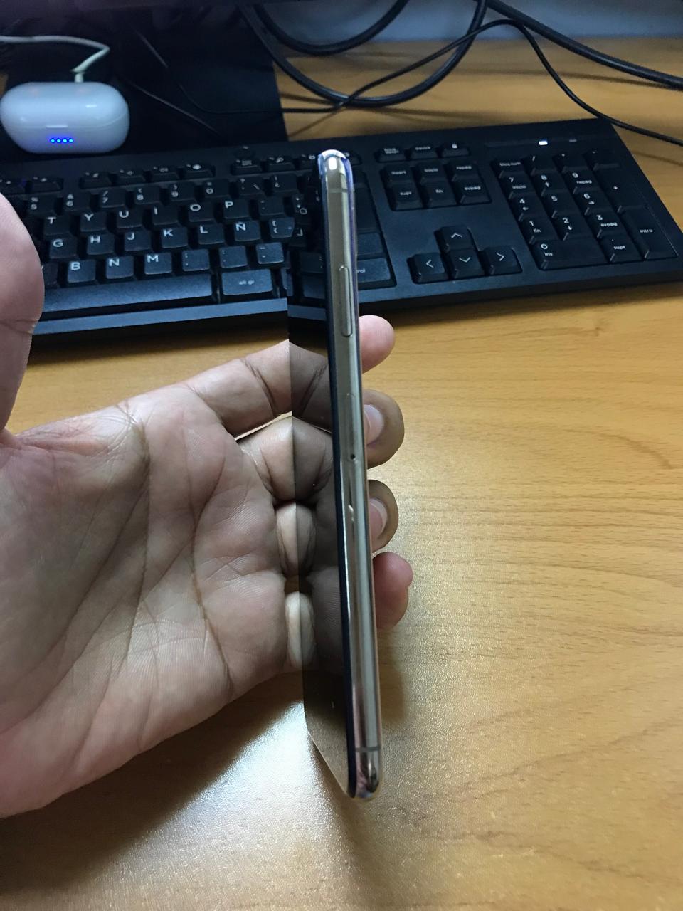 celulares y tabletas - Apple iPhone Xs Max 256 GB - Gold (USA) TURBO SIM 7