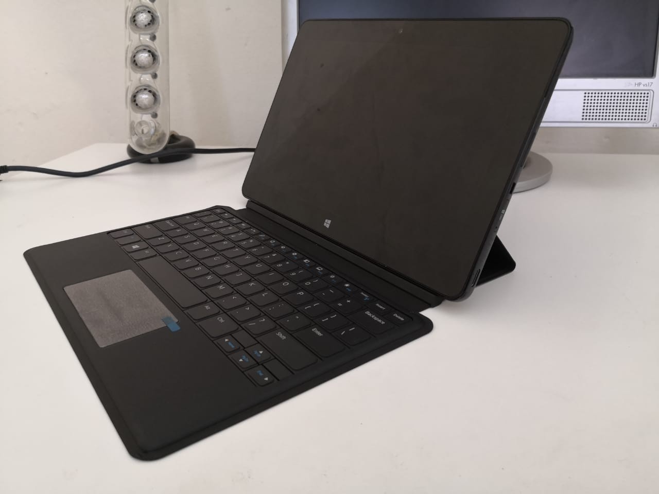 computadoras y laptops - Tabletas - Computadoras Dell Venue 11 PRO 64GB de memoria y Windows 10 Profesion