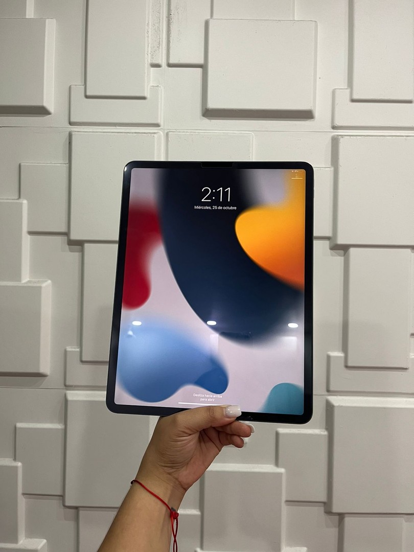 celulares y tabletas - iPad Pro 12.9" 4th Gen. 256gb Space Gray + Apple Pencil 2th Gen  4