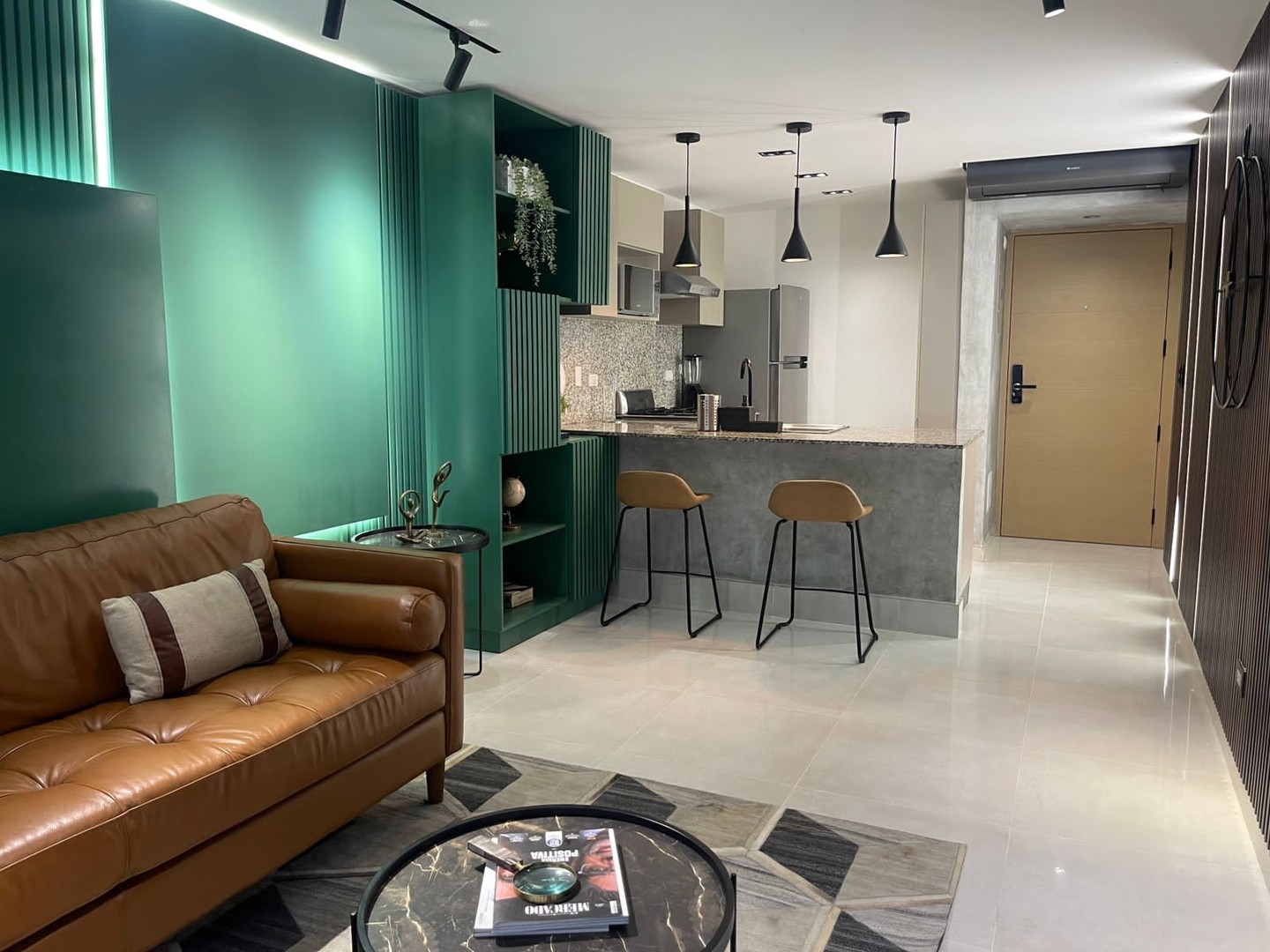 apartamentos - Se vende apartamento amueblado en Evaristo Morales  1