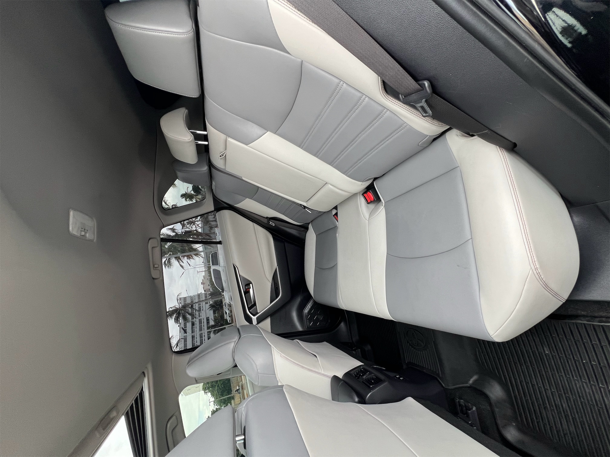 jeepetas y camionetas - Toyota Rav4 XLE Premium 2019  1
