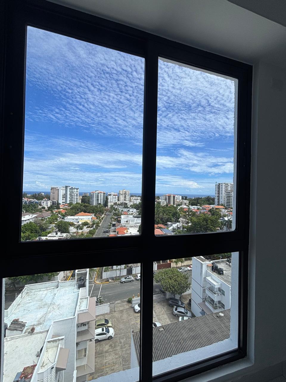 apartamentos - Alquiler de Apartamento en Bella Vista con Línea Blanca 4