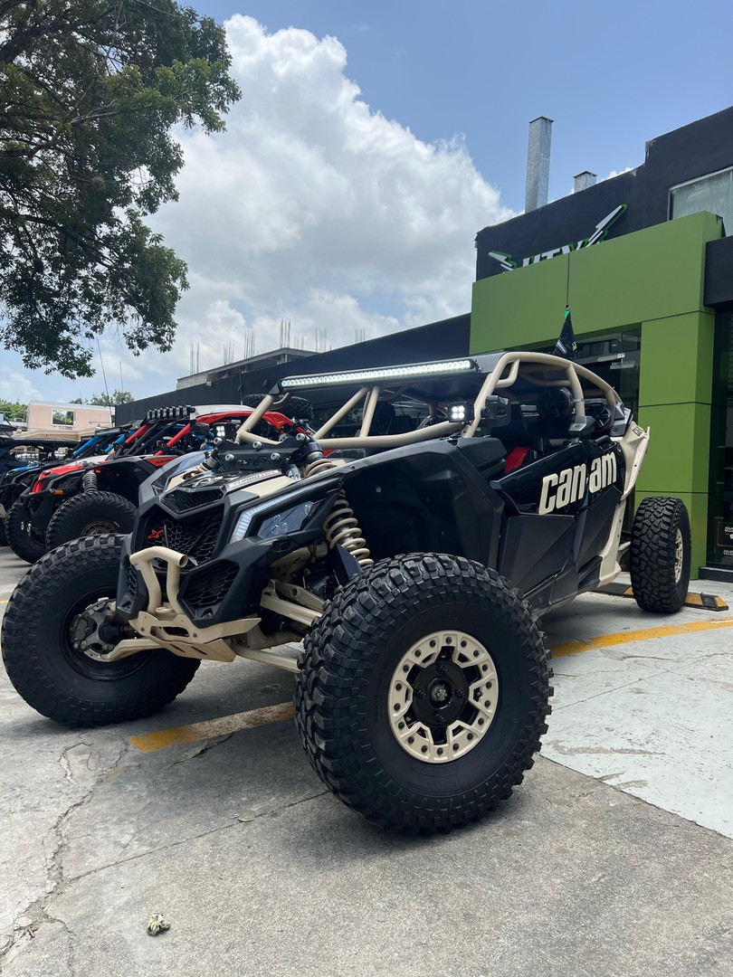 vehiculos recreativos - Can-Am Maverick X3 XRS Turbo RR 2021 2