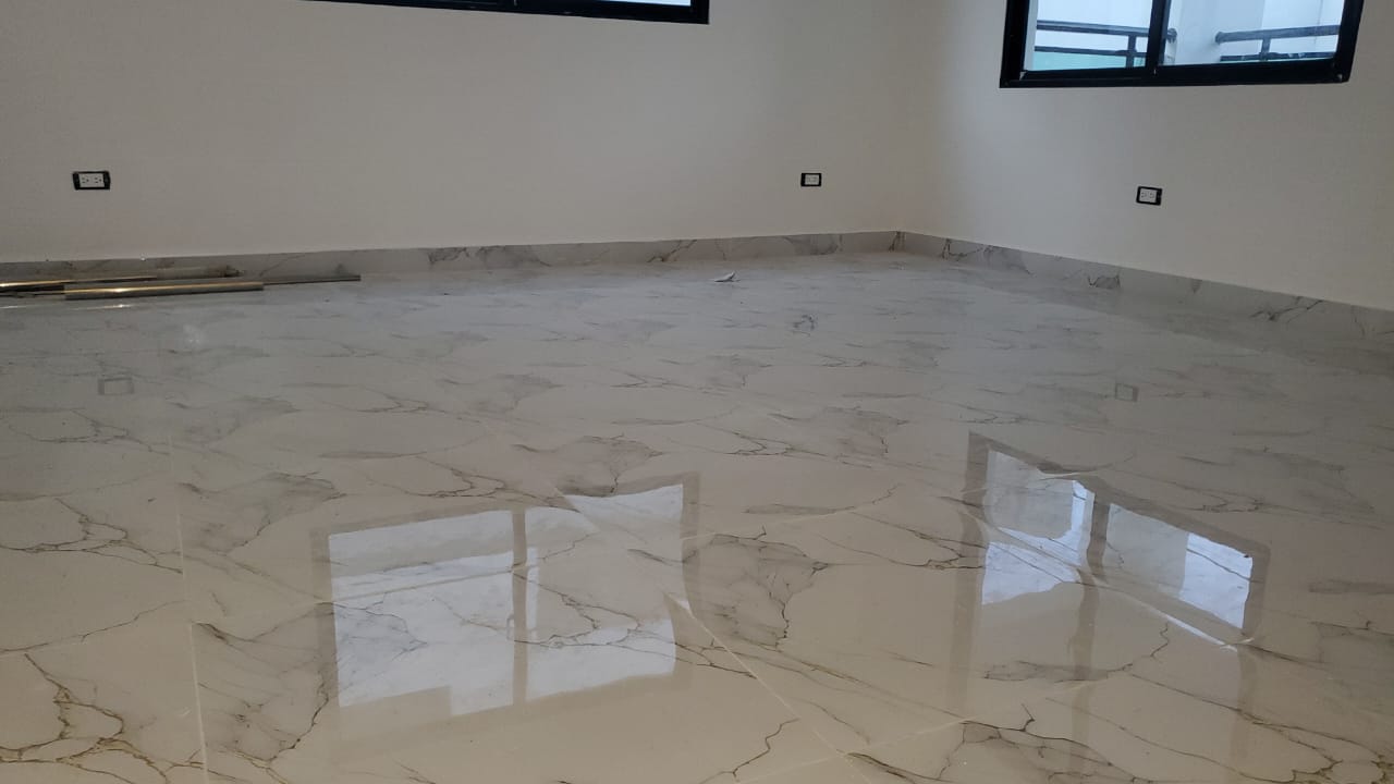 casas - Espaciosa casa, Nueva, Brisa Oriental. H.A 7