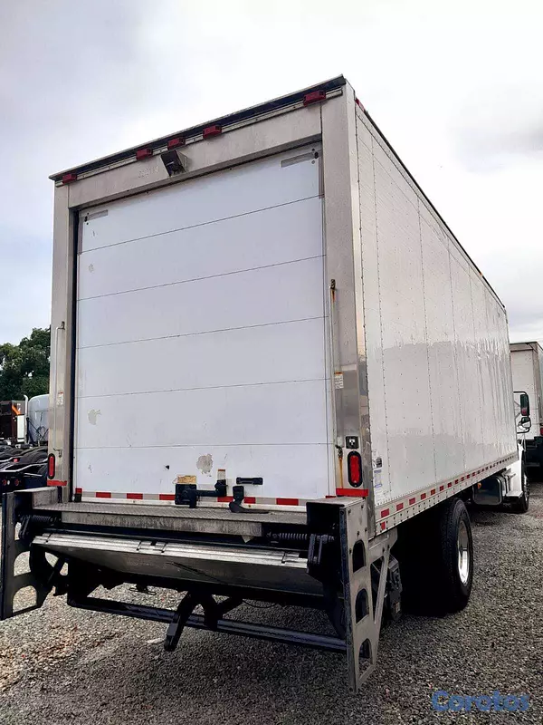 camiones y vehiculos pesados - FREIGHTLINER M2 106 AÑO 2020 6