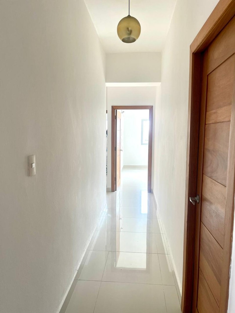 apartamentos - Alquiler Apartamento de 3 Habitaciones Sin Amueblar, Bella Vista, Santo Domingo 9