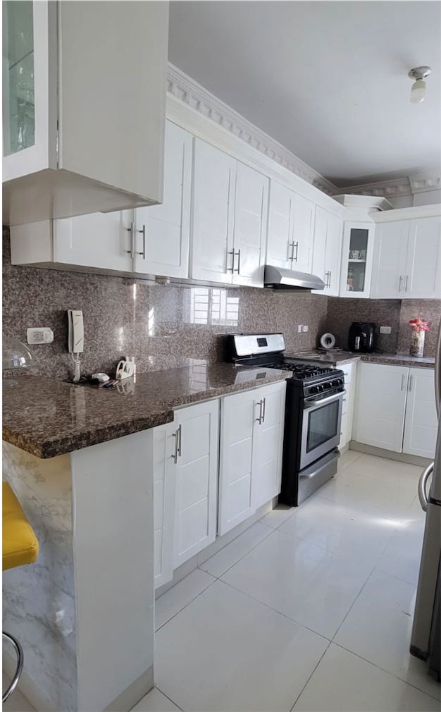 penthouses - Se alquila penthouse amueblado en los corales del sur 1-561-268-1701