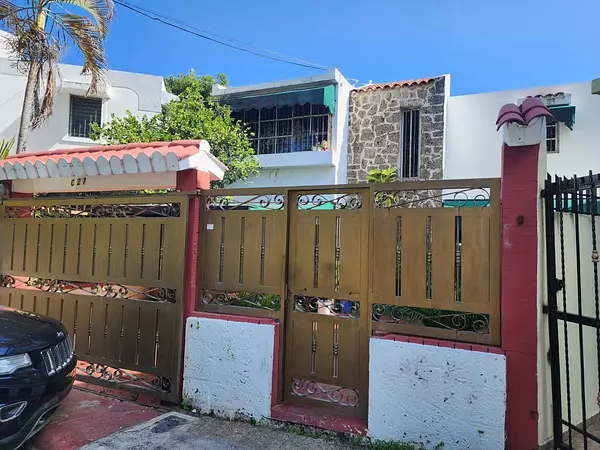 casas - Vendo Casa Avenida Independencia  2