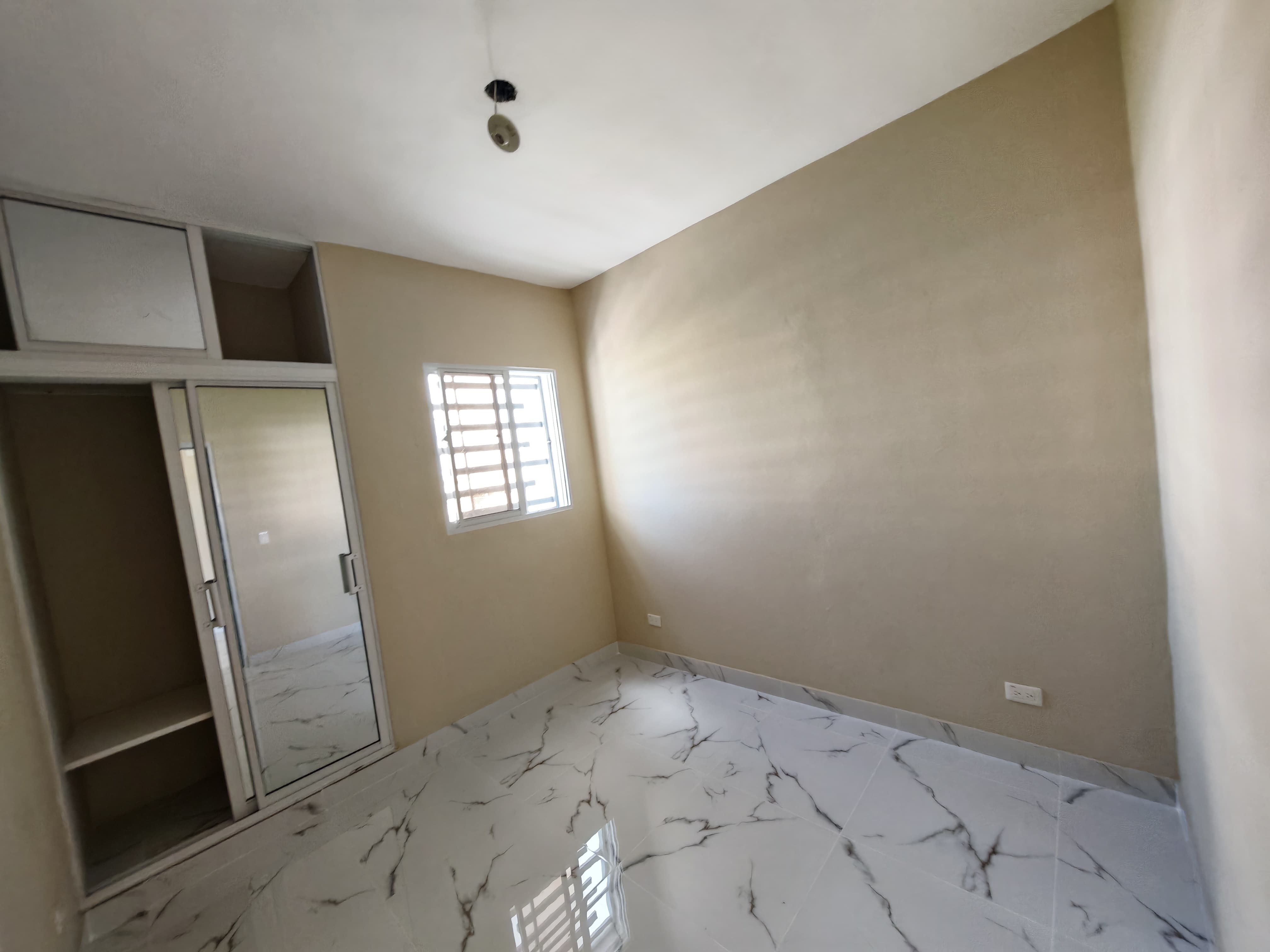 apartamentos - SE RENTA NUEVO Apartamento Amplio. 6