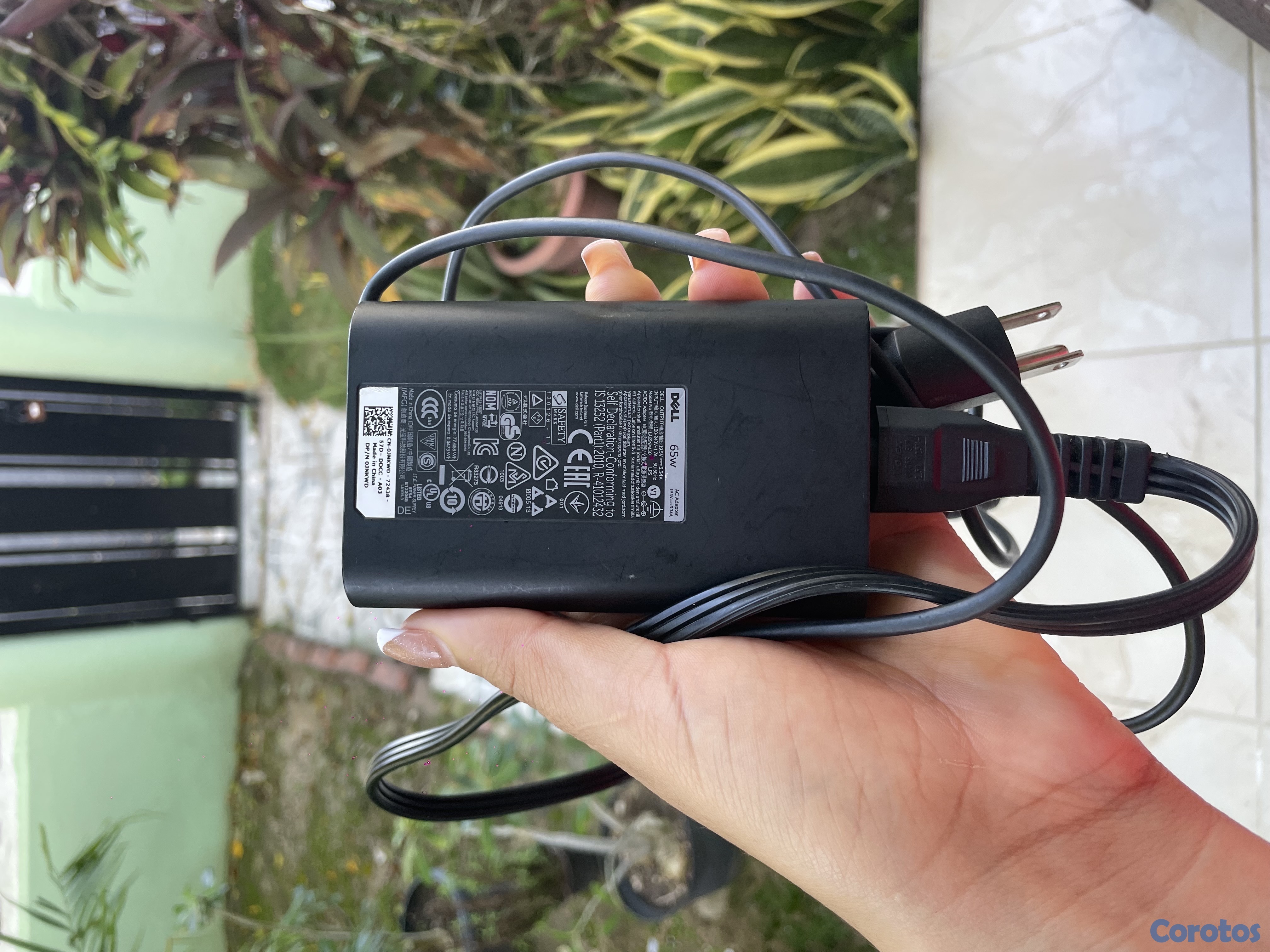 accesorios para electronica - se vende cargadores original 
uno de la marca del 
uno de la marca hp 1