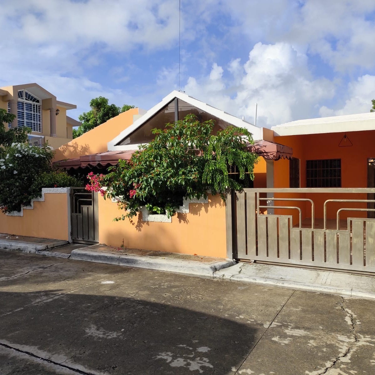 casas - Casa Alma Rosa II en Residencial Cerrado