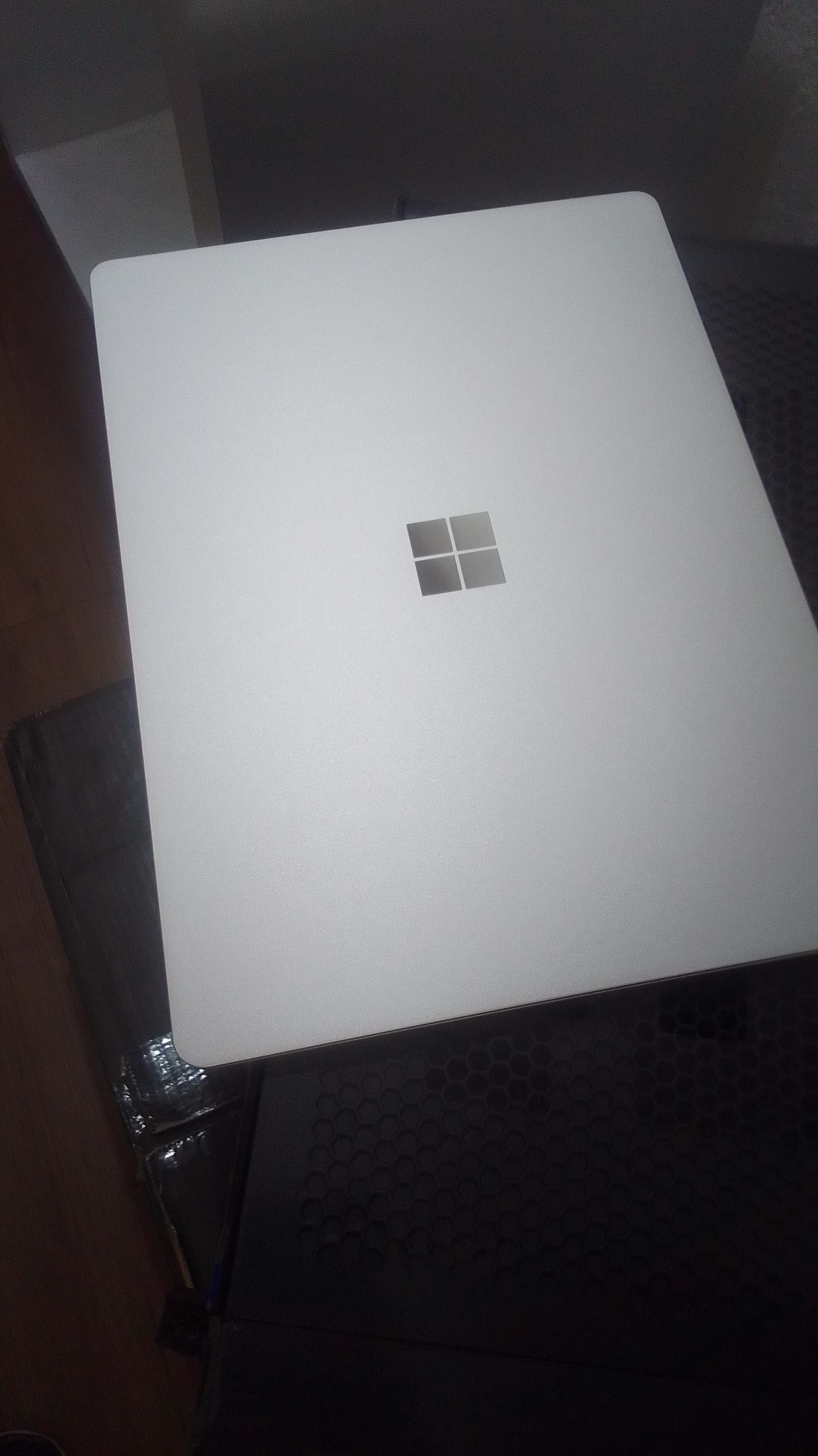 computadoras y laptops - Laptop Microsoft Surface 4 13.5" QHD, Core i5 11th, 512GB SSD, 8GB RAM, Nueva 3