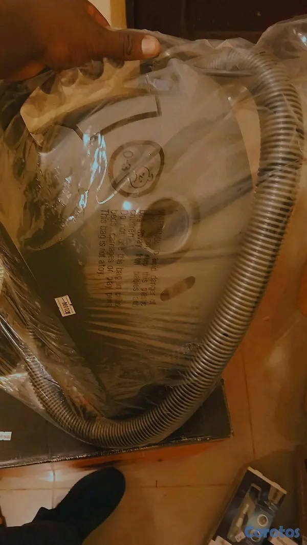 electrodomesticos - Aspiradora profesional Miele C1 5