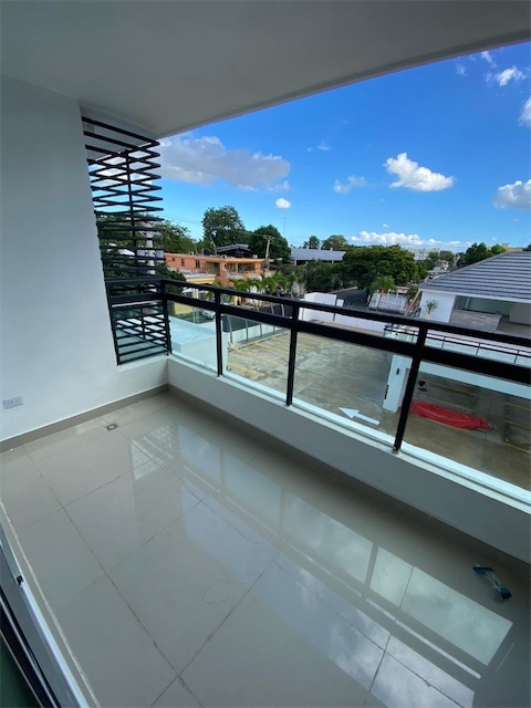 apartamentos - Venta de apartamentos en las palmas de alma rosa Santo Domingo este  4