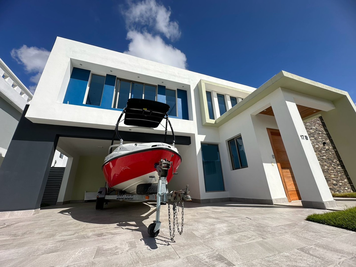 casas - Se Vende Casa Moderna en Llanos de Gurabo 0