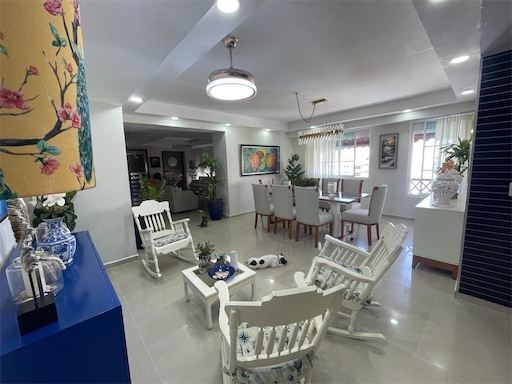 apartamentos - Venta de penthouse en Alma Rosa primera con 285mts Santo Domingo este  4