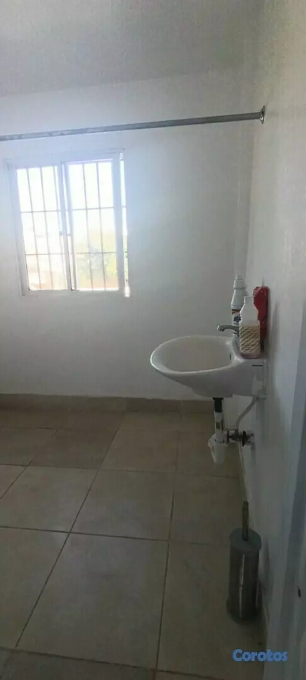 oficinas y locales comerciales - Independencia Vendo Apartamento ideal oficina o  local INVERSION ECONOMICA  6
