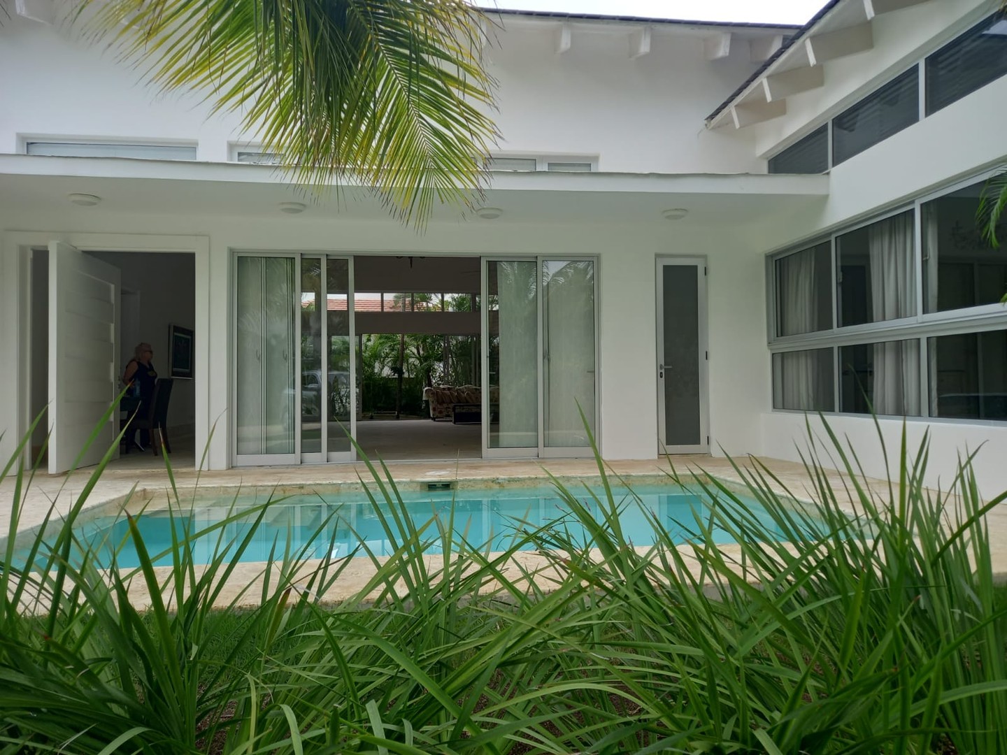 casas vacacionales y villas - Punta Cana Villaje-se Vende Villa Con 3 Suites En 695,000 

Punta cana villaje
