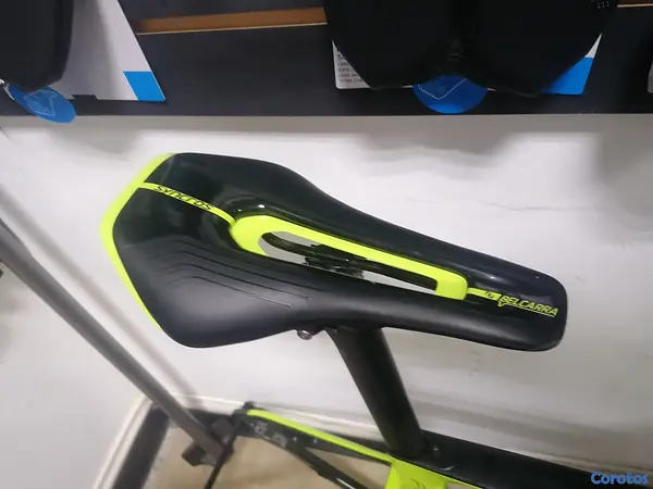bicicletas y accesorios - Cuadro Scott Foil Disc Medium con accesorios 3