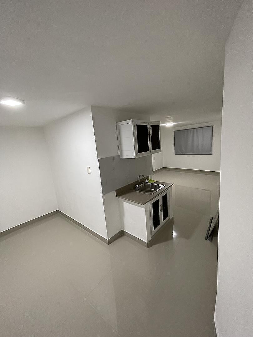 apartamentos - Aparta estudio en la Av. 25 de febrero  3