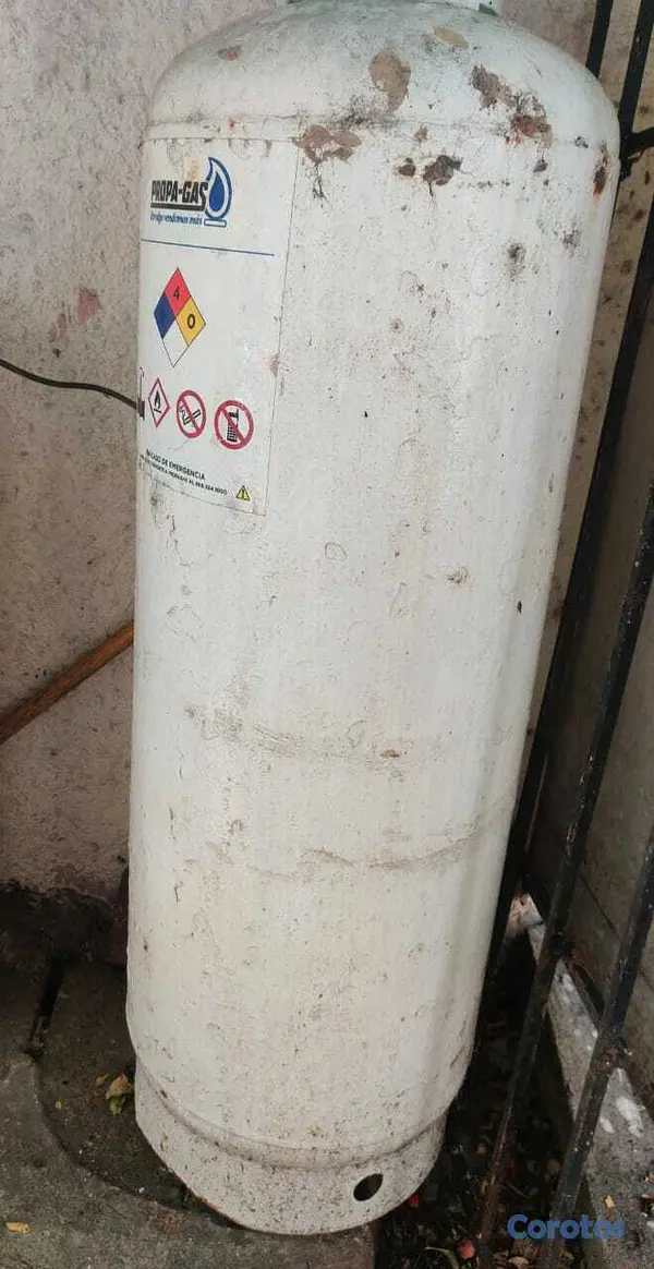 cocina - Tanque de gas de 100 2