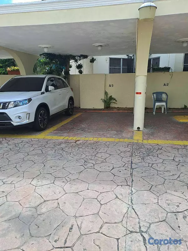 apartamentos - 🔵 Alquilo  Apartamento clásico 4to piso Serralles 8