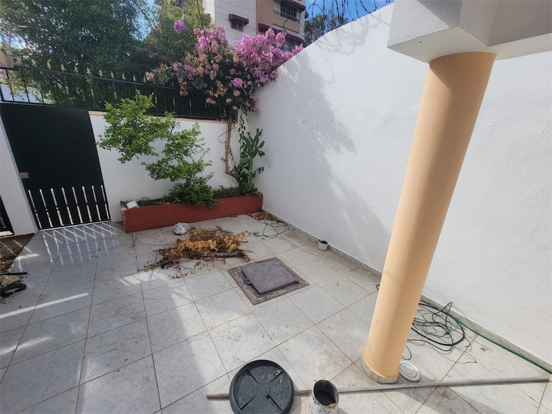 casas - Venta de casa de 250mts en Alma Rosa 2 Santo Domingo este  3