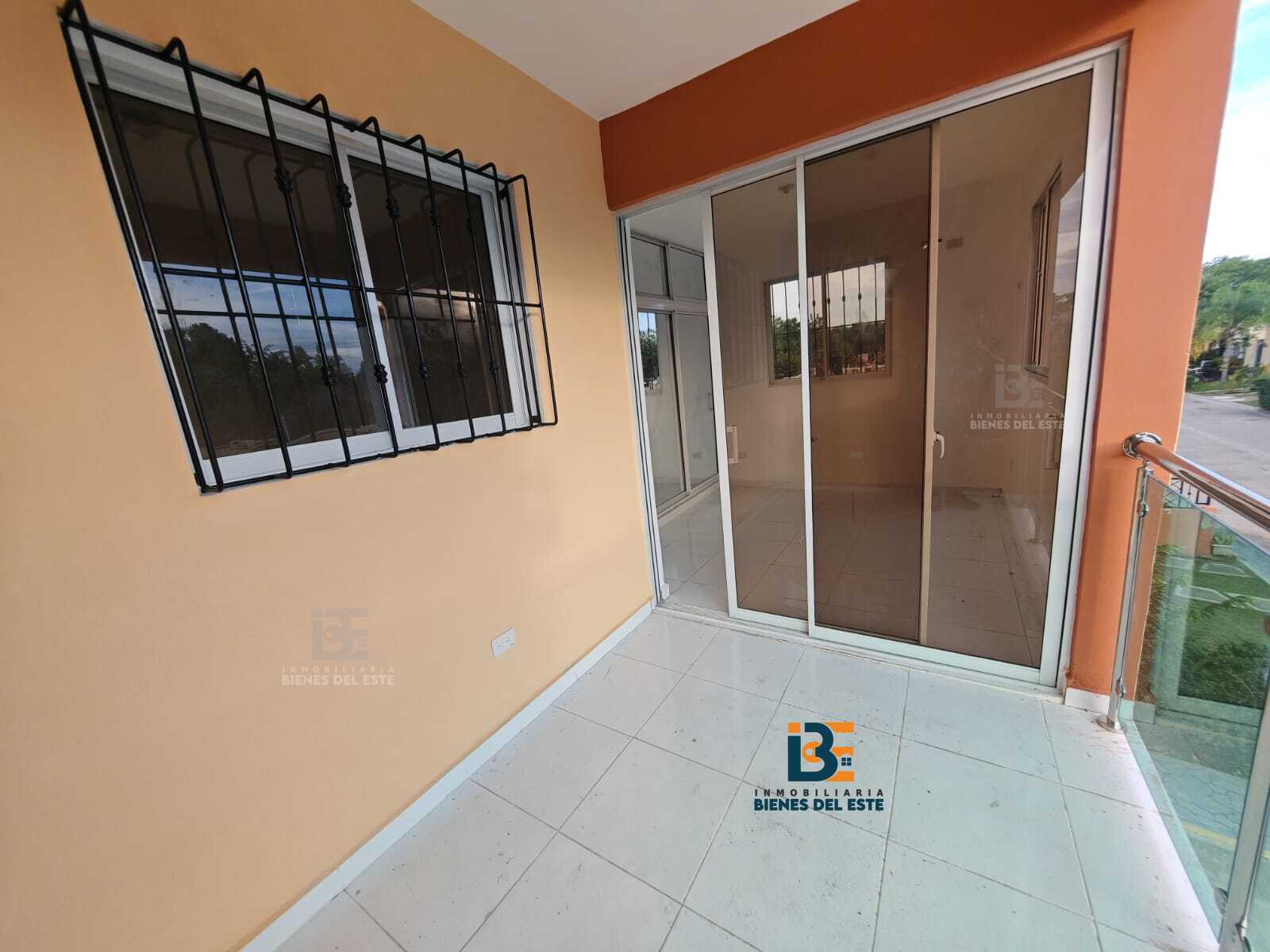 apartamentos - Se Alquilan Apartamentos de Tres habitaciones 9