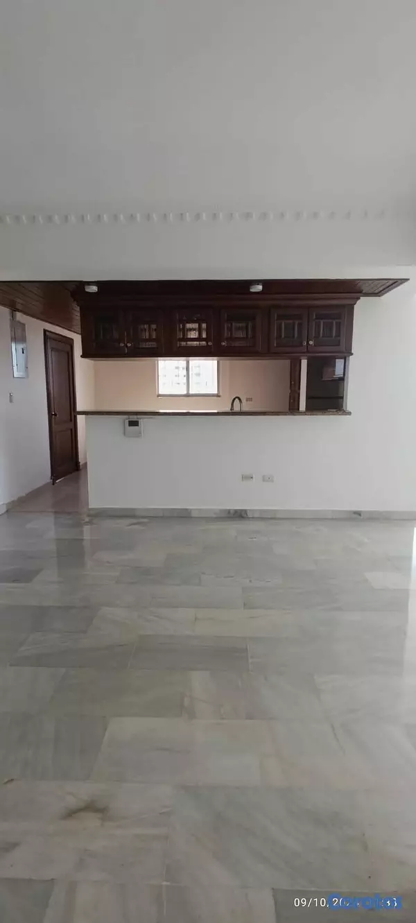 apartamentos - ¡Alquilo de Oportunidad! Hermosa Torre 230M2 2